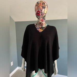 Woman’s v neck sweater poncho, black, OSFM